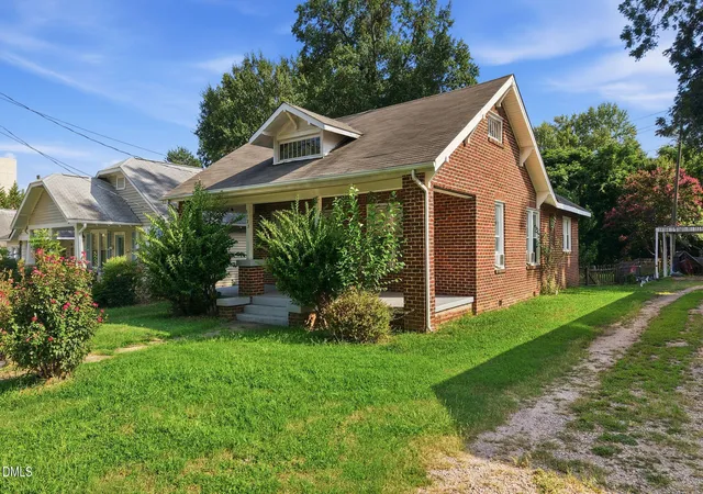 2nd image of 3123 Stanhope Ave, Raleigh, NC 27607 | MLS# 10187492