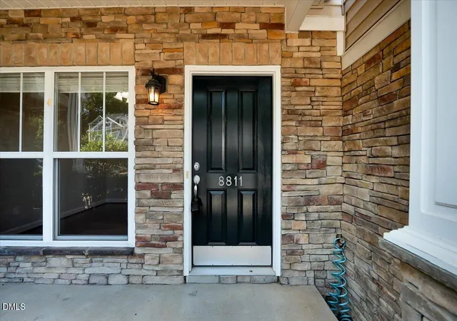 2nd image of 8811 Orchard Grove Wy, Raleigh, NC 27612 | MLS# 10187629