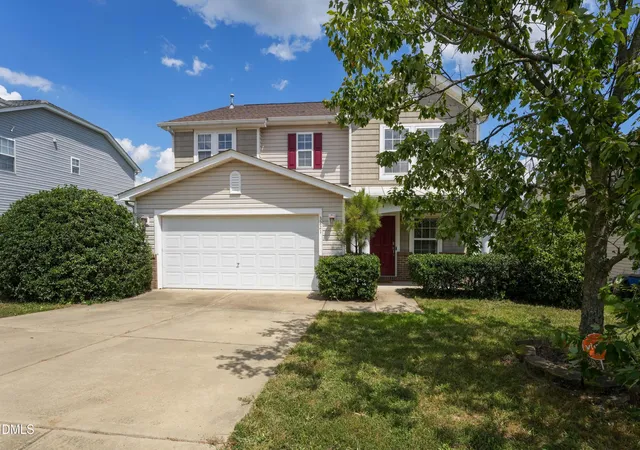 2nd image of 3221 Mackinac Island Ln, Raleigh, NC 27610 | MLS# 10187414