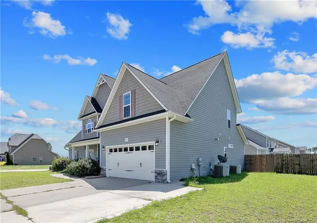 2nd image of 2131 Yates Ranch Rd, Hope Mills, NC 28348 | MLS# 767793