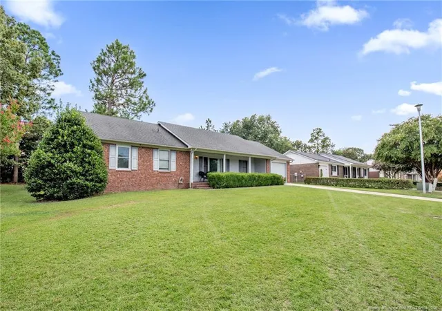 2nd image of 8529 Amish Dr, Fayetteville, NC 28314 | MLS# 768035
