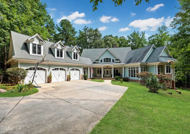 Single family home for sale at 184 Weaver Trl, New Hill, NC 27562 | MLS# 10188874