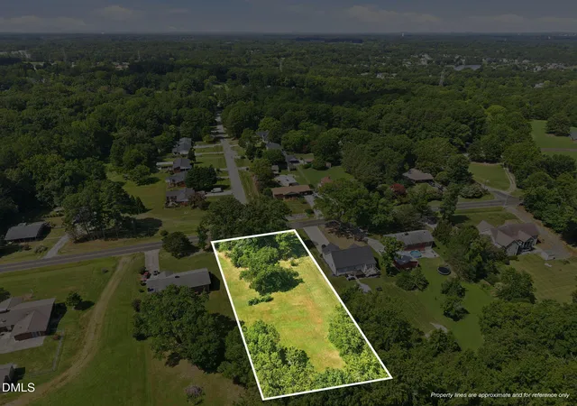 3rd image of 309 Robbins Rd, Durham, NC 27703 | MLS# 10187514