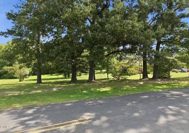 5th image of 309 Robbins Rd, Durham, NC 27703 | MLS# 10187514