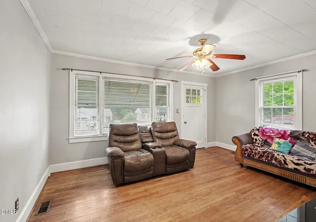 Photo 3 of Single family home for sale at 2006 N Ashland Dr, Burlington, NC 27217 | MLS# 10187508 | Listing updated on 2026-08-20