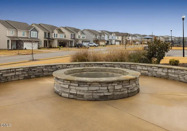 Photo 36 of Townhouse for sale at 658 Sefton Park Dr, Zebulon, NC 27597 | MLS# 10187516 | Listing updated on 2026-09-02