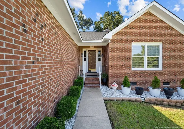 2nd image of 995 Eastman Rd, Fayetteville, NC 28314 | MLS# 767659