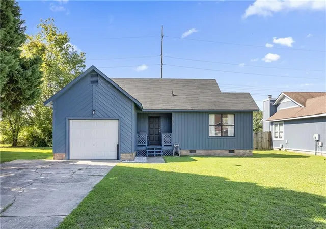 Photo 2 of Single family home for sale at 6913 Candlewood Dr, Fayetteville, NC 28314 | MLS# 768040 | Listing updated on 2026-09-19