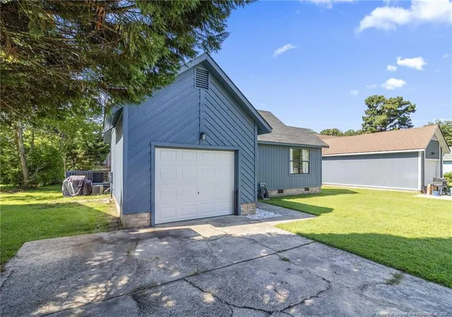 Photo 3 of Single family home for sale at 6913 Candlewood Dr, Fayetteville, NC 28314 | MLS# 768040 | Listing updated on 2026-09-19