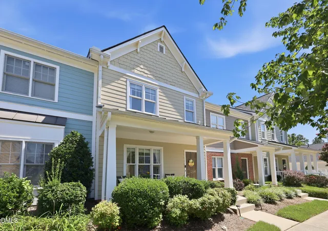 Photo 2 of Sale Pending at 11034 David Stone, Chapel Hill, NC 27517 | MLS# 10188406 | Listing updated on 2026-08-28