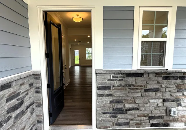 2nd image of 2024 Abbeyhill Dr #102, Raleigh, NC 27610 | MLS# 10187539