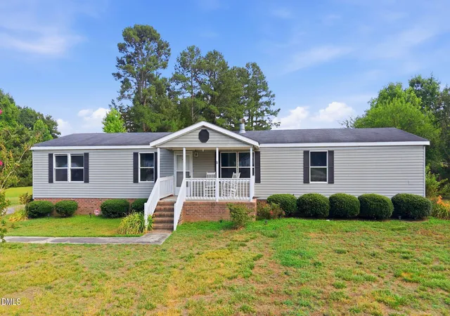 Photo 3 of Manufactured home for sale at 51 Chrystal Way, Rocky Mount, NC 27801 | MLS# 10187529 | Listing updated on 2026-08-31