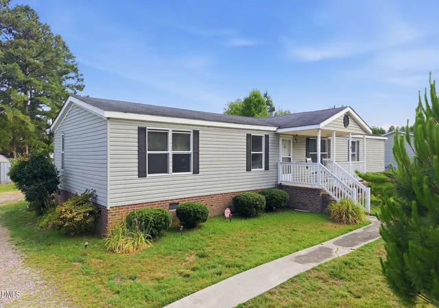 Photo 4 of Manufactured home for sale at 51 Chrystal Way, Rocky Mount, NC 27801 | MLS# 10187529 | Listing updated on 2026-08-31