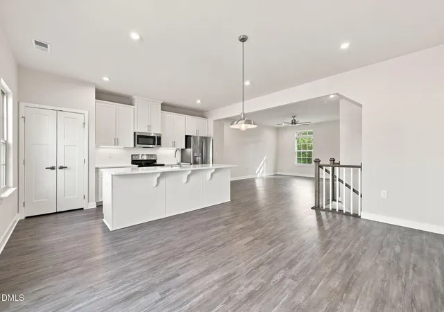 4th image of 963 Daybreak Dr, Durham, NC 27713 | MLS# 10187738
