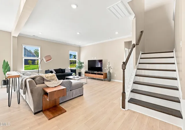 3rd image of 170 Hickory Grove Dr, Sanford, NC 27330 | MLS# 10187706