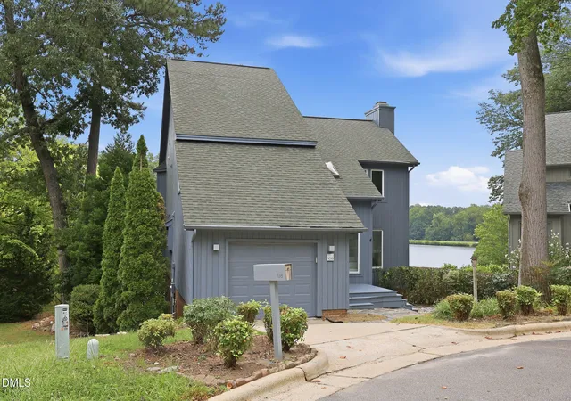 3rd image of 108 Mainsail Dr, Cary, NC 27511 | MLS# 10187674