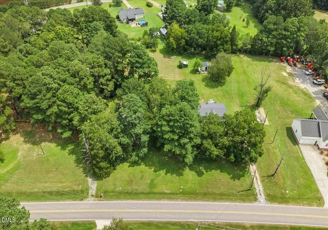 14th image of 512 Live Oak Church Rd, Selma, NC 27576 | MLS# 10188153