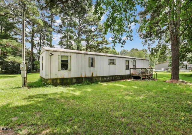 4th image of 512 Live Oak Church Rd, Selma, NC 27576 | MLS# 10188153