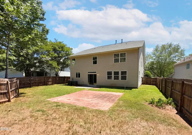 14th image of 506 Hillview Dr, Durham, NC 27703 | MLS# 10187606