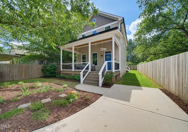 1st image of 907 Pleasant Dr, Durham, NC 27703 | MLS# 10187909