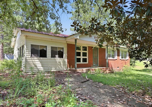 1st image of 120 Zollie Ln, Cameron, NC 28326 | MLS# 10188169