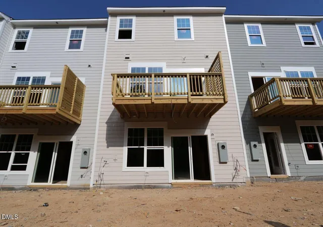 Photo 8 of Townhouse for sale at 2271 Bay Minette Sta, Apex, NC 27502 | MLS# 10188746 | Listing updated on 2026-08-26