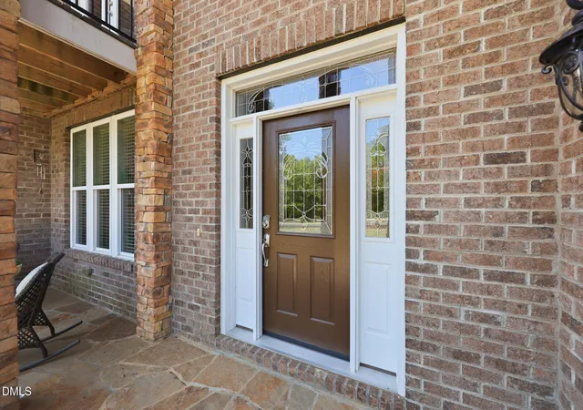 Photo 4 of Single family home for sale at 120 Rolling Meadows Ln S, Chapel Hill, NC 27517 | MLS# 10189117 | Listing updated on 2026-09-17