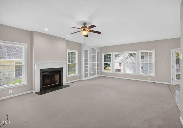 Photo 4 of Sale Pending at 223 Ravenstone Dr, Cary, NC 27518 | MLS# 10188933 | Listing updated on 2026-09-13