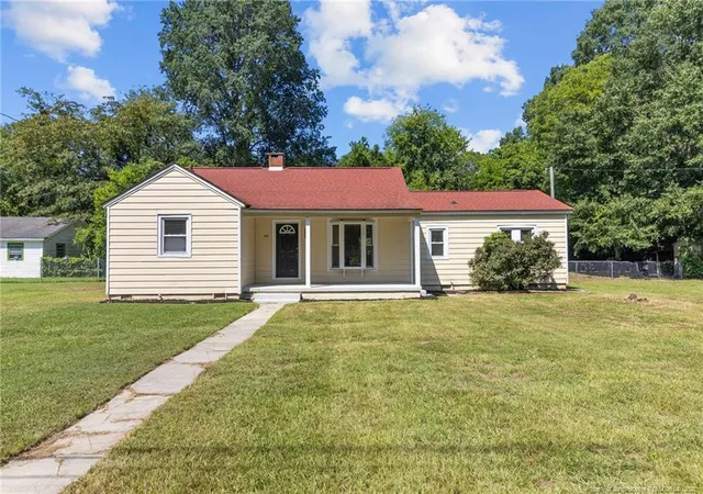 2nd image of 206 Rodie Ave, Fayetteville, NC 28304 | MLS# 767849