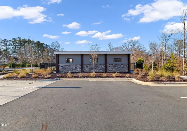 40th image of 389 Channel Drop Dr, Clayton, NC 27520 | MLS# 10187709