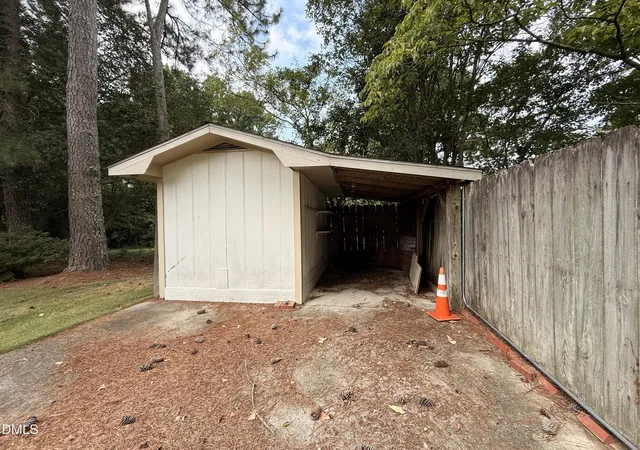 Photo 22 of Single family home for sale at 803 W Morris Cir, Dunn, NC 28334 | MLS# 10188766 | Listing updated on 2026-08-26