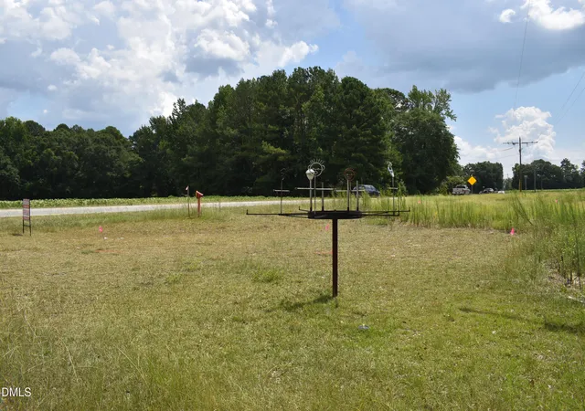 3rd image of 1212 Wagstaff Rd, Fuquay Varina, NC 27526 | MLS# 10187713