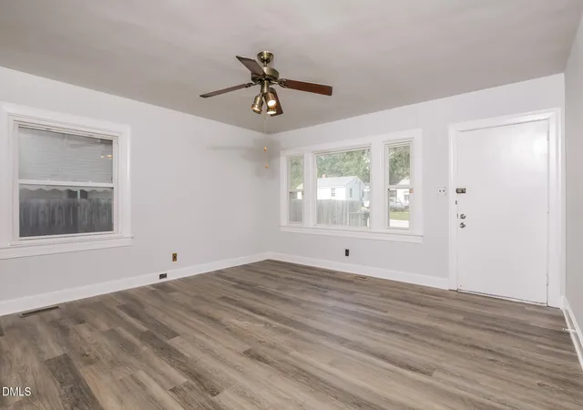 Photo 3 of Sale Pending at 1113 Meadow St S, Wilson, NC 27893 | MLS# 10187878 | Listing updated on 2026-09-23