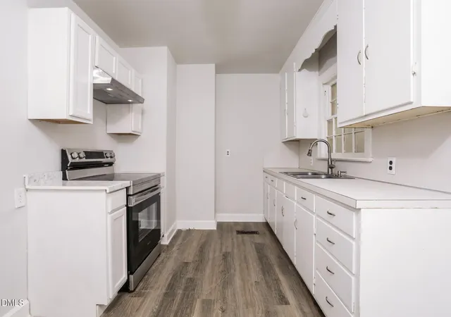 Photo 4 of Sale Pending at 1113 Meadow St S, Wilson, NC 27893 | MLS# 10187878 | Listing updated on 2026-09-23