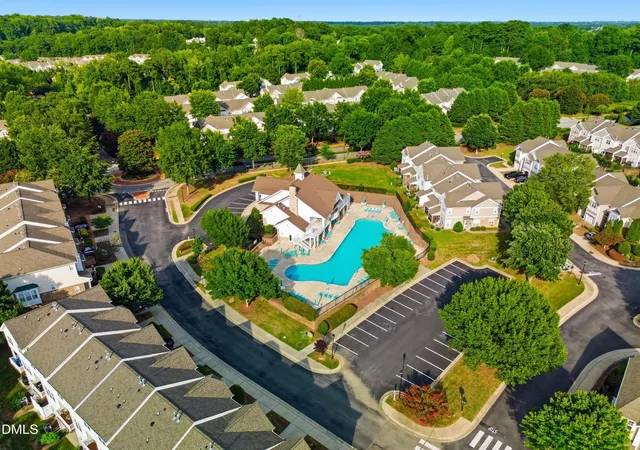 35th image of 5109 Lady Of The Lake Dr, Raleigh, NC 27612 | MLS# 10187872
