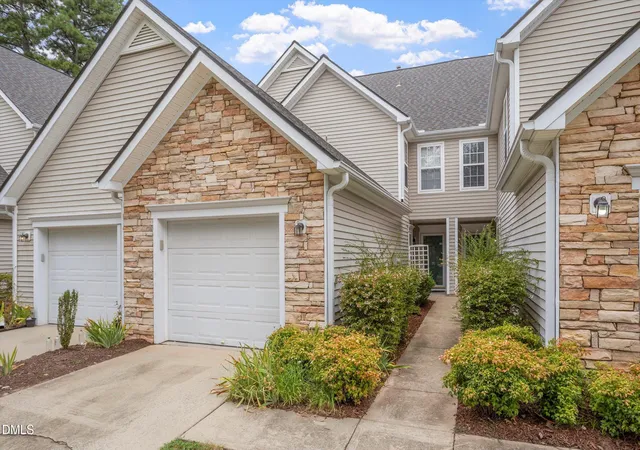 1st image of 107 Student Pl, Durham, NC 27713 | MLS# 10188104