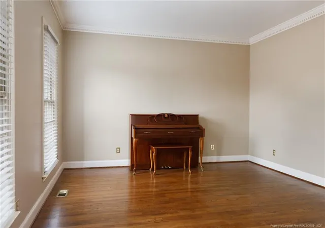 Photo 3 of Single family home for sale at 3500 Prestwick Dr, Fayetteville, NC 28303 | MLS# 768046 | Listing updated on 2026-10-05