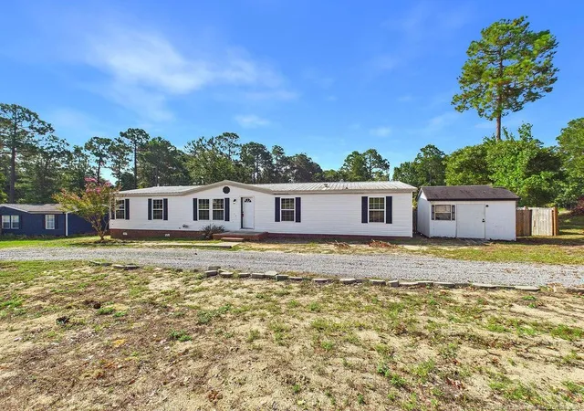 Photo 3 of Manufactured home for sale at 142 Castle, Sanford, NC 27332 | MLS# 768090 | Listing updated on 2026-09-19