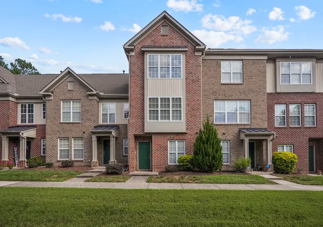2nd image of 9909 Wasser Ct, Raleigh, NC 27617 | MLS# 10187815