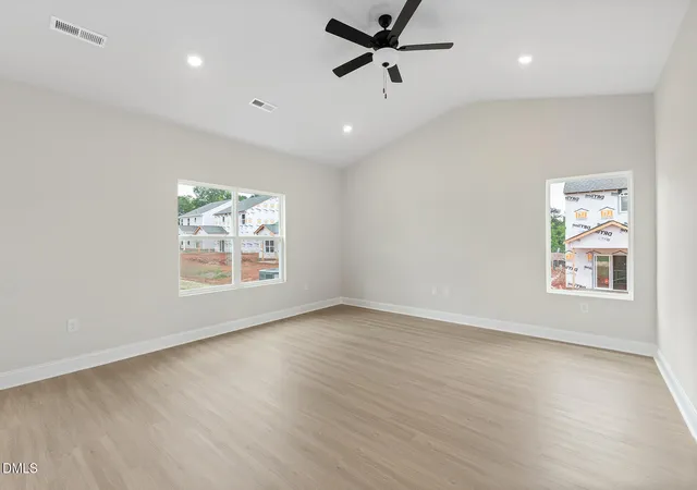 Photo 4 of Single family home for sale at 533 Chedworth Dr, Angier, NC 27501 | MLS# 10187843 | Listing updated on 2026-10-09
