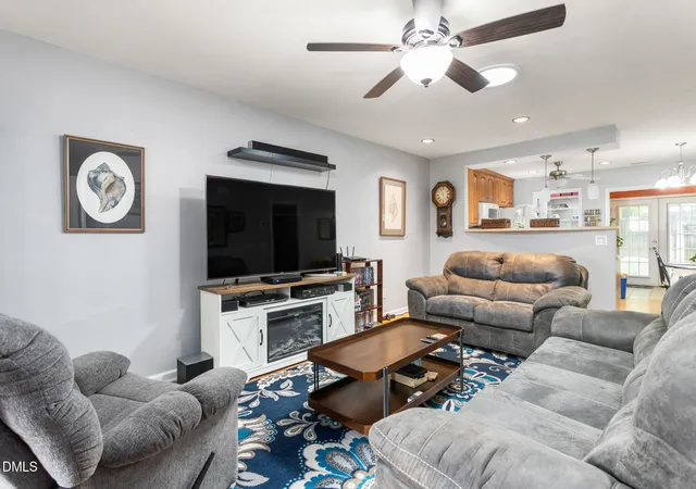 Photo 3 of Sale Pending at 2435 Moran St #6f, Burlington, NC 27215 | MLS# 10187888 | Listing updated on 2026-10-05