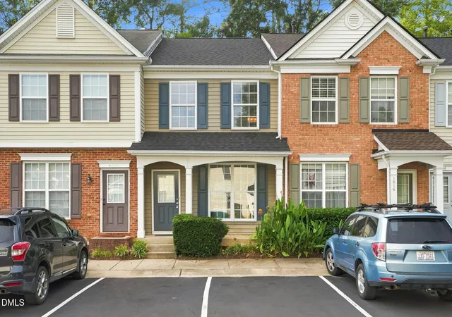 1st image of 1618 Brook Fern Wy, Raleigh, NC 27609 | MLS# 10187886