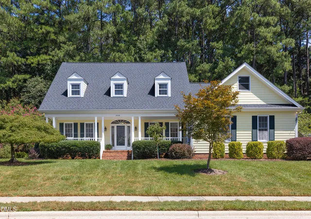 Photo 1 of Single family home for sale at 1000 E Oak Dr, Durham, NC 27705 | MLS# 10188831 | Listing updated on 2026-09-04