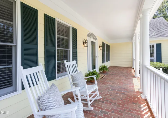 Photo 3 of Single family home for sale at 1000 E Oak Dr, Durham, NC 27705 | MLS# 10188831 | Listing updated on 2026-10-18
