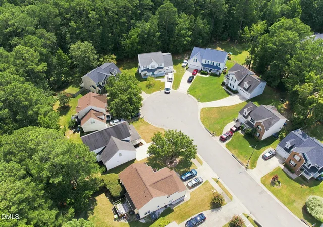2nd image of 8308 Neuse Rapids Rd, Raleigh, NC 27616 | MLS# 10188082
