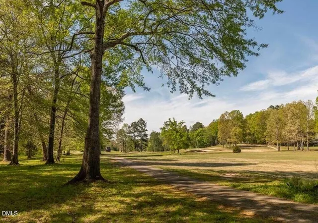 2nd image of 108 Rustler Rd, Louisburg, NC 27549 | MLS# 10187885