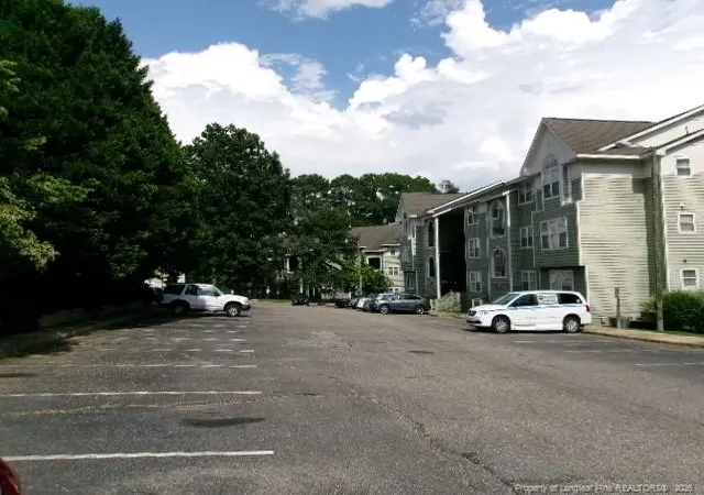 Photo 3 of Sale Pending at 942 Stewarts Creek Dr #1, Fayetteville, NC 28314 | MLS# 768111 | Listing updated on 2026-09-08
