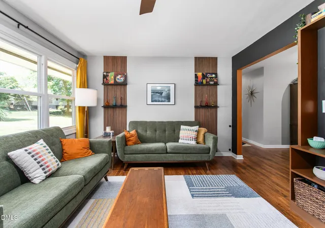 Photo 3 of Sale Pending at 119 Azalea Cir, Burlington, NC 27215 | MLS# 10187966 | Listing updated on 2026-08-28