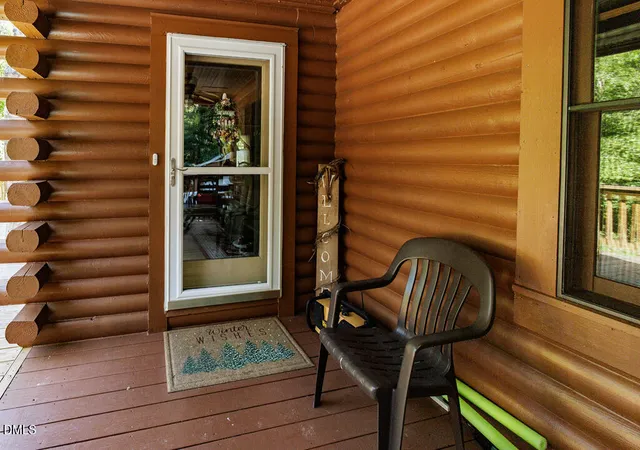 Photo 4 of Single family home for sale at 151 Garden Ln, Henderson, NC 27537 | MLS# 10188418 | Listing updated on 2026-08-26