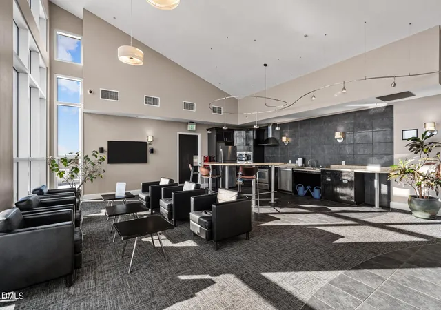 41st image of 400 W North St #826, Raleigh, NC 27603 | MLS# 10188020